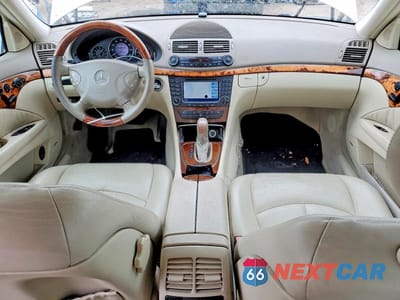 Zdjęcie 8 z 13 samochodu: 2004 MERCEDES-BENZ E 500 VIN:WDBUF70J24A488643 - miniatura