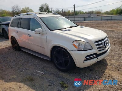 Czwarte zdjęcie samochodu z boku: 2012 MERCEDES-BENZ GL 550 4MATIC VIN:4JGBF8GE4CA778139 - miniatura