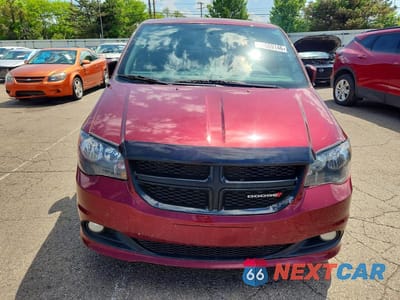 Piąte zdjęcie samochodu w środku: 2018 DODGE GRAND CARAVAN SE VIN:2C4RDGBGXJR198964 - miniatura