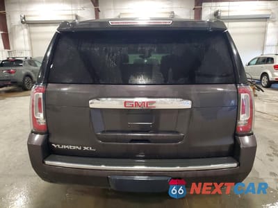 Zdjęcie 6 z 13 samochodu: 2016 GMC YUKON XL DENALI VIN:1GKS2HKJXGR318712 - miniatura
