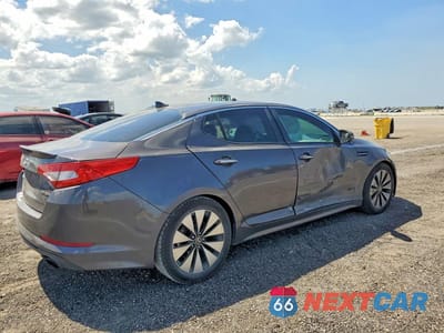 Trzecie zdjęcie samochodu z tyłu: 2011 KIA OPTIMA SX TURBO VIN:KNAGR4A69B5109803 - miniatura