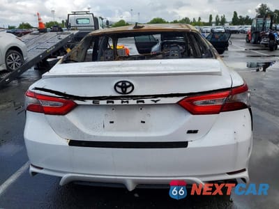 Zdjęcie 6 z 11 samochodu: 2019 TOYOTA CAMRY SE VIN:4T1B11HK5KU856712 - miniatura