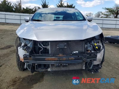 Piąte zdjęcie samochodu w środku: 2021 NISSAN ROGUE SPORT S VIN:JN1BJ1AW5MW670079 - miniatura