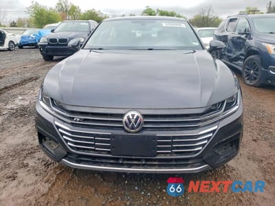 Piąte zdjęcie samochodu w środku: 2020 VOLKSWAGEN ARTEON SEL R-LINE VIN:WVWSR7AN3LE018937 - miniatura