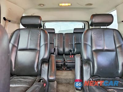 Zdjęcie 10 z 12 samochodu: 2007 CHEVROLET TAHOE C1500 VIN:1GNFC13067J192863 - miniatura