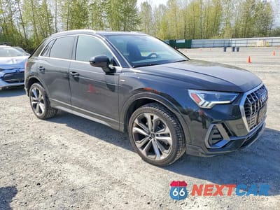 Czwarte zdjęcie samochodu z boku: 2020 AUDI Q3 PREMIUM PLUS S-LINE VIN:WA1EECF35L1086599 - miniatura