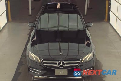 Zdjęcie 14 z 14 samochodu: 2019 MERCEDES-BENZ E 300 4MATIC VIN:WDDZF4KB2KA573612 - miniatura