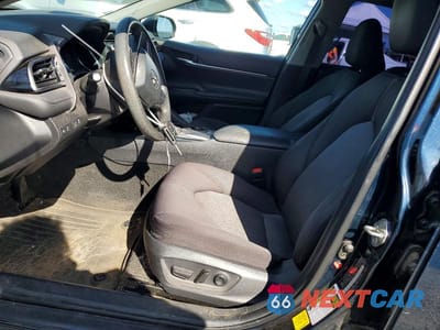 Zdjęcie 7 z 12 samochodu: 2020 TOYOTA CAMRY LE VIN:4T1C11AK4LU993320 - miniatura