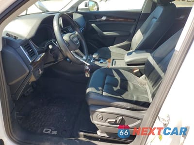 Zdjęcie 7 z 13 samochodu: 2019 AUDI Q5 PREMIUM PLUS VIN:WA1BNAFY2K2123765 - miniatura