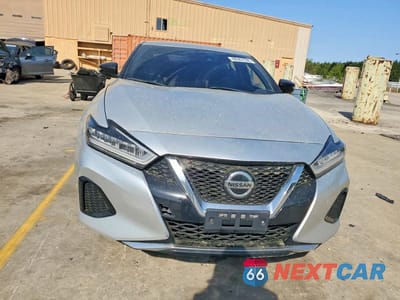 Piąte zdjęcie samochodu w środku: 2021 NISSAN MAXIMA 3.5 SV VIN:1N4AA6CV8MC503393 - miniatura