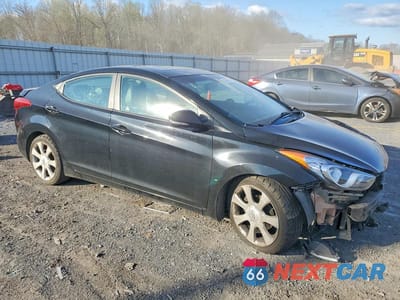 Czwarte zdjęcie samochodu z boku: 2012 HYUNDAI ELANTRA LIMITED VIN:KMHDH4AE4CU205227 - miniatura