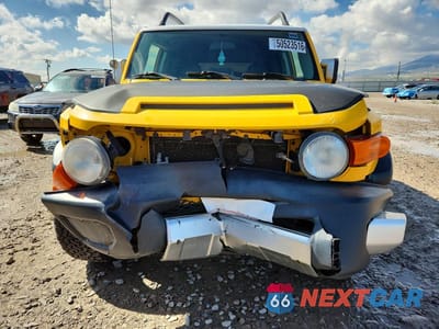 Piąte zdjęcie samochodu w środku: 2007 TOYOTA FJ CRUISER BASE VIN:JTEZU11F870003058 - miniatura