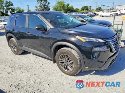 Czwarte zdjęcie samochodu z boku: 2026 NISSAN ROGUE S VIN:5N1BT3AA5TC720384 - miniatura