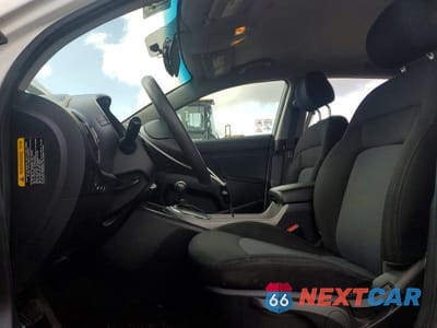 Zdjęcie 7 z 12 samochodu: 2016 KIA SPORTAGE LX VIN:KNDPBCAC7G7876990 - miniatura