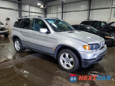 Czwarte zdjęcie samochodu z boku: 2000 BMW X5 4.4I VIN:WBAFB3359YLH04768 - miniatura