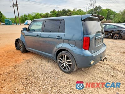Drugie zdjęcie samochodu z przodu: 2009 TOYOTA SCION XB VIN:JTLKE50E591075954 - miniatura