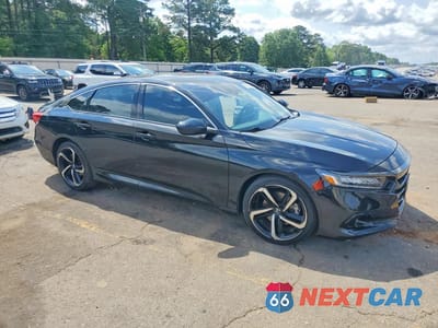 Czwarte zdjęcie samochodu z boku: 2021 HONDA ACCORD SPORT VIN:1HGCV1F33MA079428 - miniatura