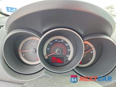 Zdjęcie 9 z 12 samochodu: 2012 KIA FORTE EX VIN:KNAFU4A24C5564289 - miniatura