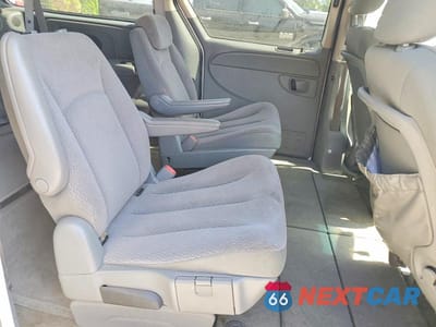 Zdjęcie 11 z 13 samochodu: 2006 CHRYSLER TOWN & COUNTRY TOURING VIN:2A4GP54L76R918090 - miniatura