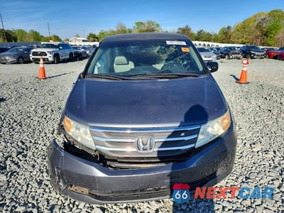 Piąte zdjęcie samochodu w środku: 2011 HONDA ODYSSEY EX VIN:5FNRL5H41BB031071 - miniatura
