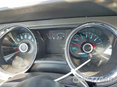 Zdjęcie 9 z 12 samochodu: 2014 FORD MUSTANG VIN:1ZVBP8AM7E5255952 - miniatura