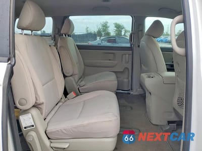 Zdjęcie 11 z 14 samochodu: 2020 KIA SEDONA L VIN:KNDMA5C16L6601947 - miniatura