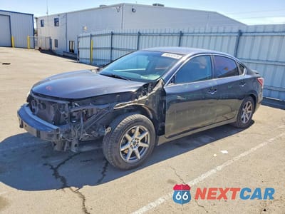 2015 NISSAN ALTIMA 2.5 S 1N4AL3AP5FC590444 - główne zdjęcie licytacji z USA - miniatura