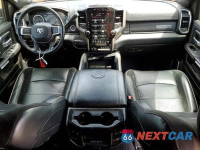 Zdjęcie 8 z 13 samochodu: 2019 RAM 3500 LARAMIE VIN:3C63RRML9KG536852 - miniatura