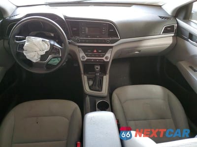 Zdjęcie 8 z 12 samochodu: 2017 HYUNDAI ELANTRA SE VIN:KMHD74LF3HU151578 - miniatura