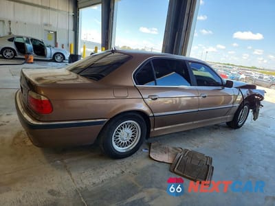 Trzecie zdjęcie samochodu z tyłu: 2001 BMW 740 IL VIN:WBAGH83461DP18051 - miniatura