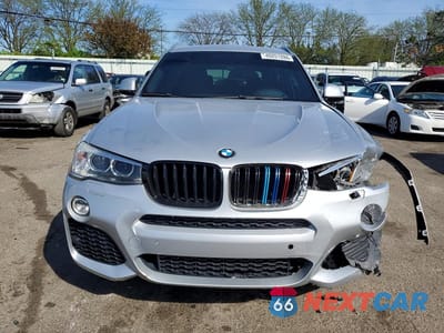 Piąte zdjęcie samochodu w środku: 2016 BMW X3 XDRIVE35I VIN:5UXWX7C50G0K36520 - miniatura