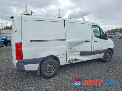 Trzecie zdjęcie samochodu z tyłu: 2022 MERCEDES BENZ SPRINTER 2500 VIN:W1Y4DBHY4NT104200 - miniatura