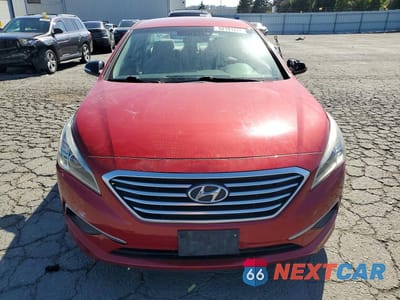 Piąte zdjęcie samochodu w środku: 2017 HYUNDAI SONATA SE VIN:5NPE24AF2HH572857 - miniatura