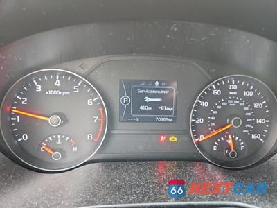 Zdjęcie 9 z 13 samochodu: 2018 KIA SPORTAGE EX VIN:KNDPNCAC1J7412365 - miniatura
