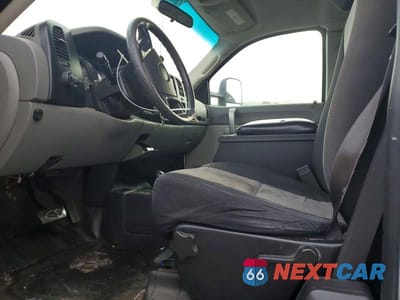 Zdjęcie 7 z 12 samochodu: 2008 CHEVROLET SILVERADO K2500 HEAVY DUTY VIN:1GBHK29K08E199891 - miniatura