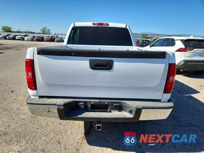 Zdjęcie 6 z 13 samochodu: 2007 CHEVROLET SILVERADO C1500 CREW CAB VIN:2GCEC13J271594418 - miniatura