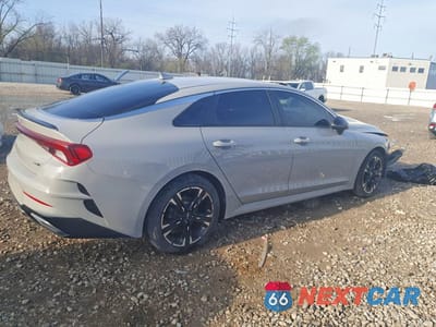 Trzecie zdjęcie samochodu z tyłu: 2022 KIA K5 GT-LINE VIN:5XXG64J23NG143650 - miniatura