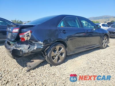 Trzecie zdjęcie samochodu z tyłu: 2014 TOYOTA CAMRY SE SPORT VIN:4T1BF1FK0EU817325 - miniatura