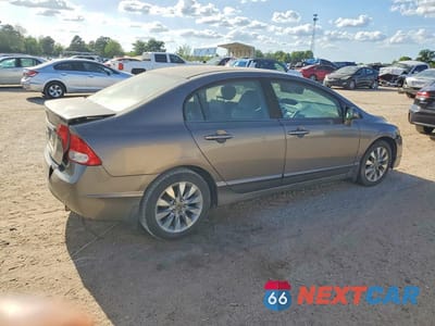 Trzecie zdjęcie samochodu z tyłu: 2011 HONDA CIVIC LX VIN:19XFA1F55BE035059 - miniatura
