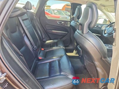 Zdjęcie 11 z 13 samochodu: 2018 VOLVO XC60 T6 INSCRIPTION VIN:YV4A22RL2J1079722 - miniatura