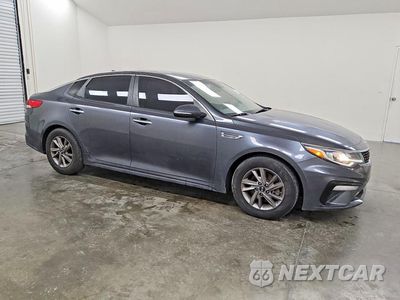Czwarte zdjęcie samochodu z boku: 2020 KIA OPTIMA LX VIN:5XXGT4L39LG430258 - miniatura