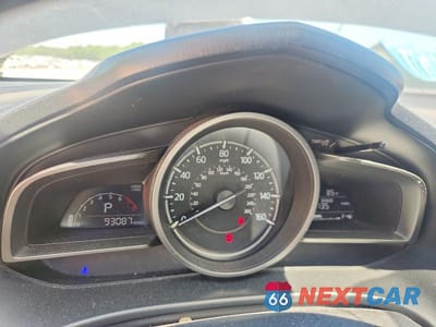 Zdjęcie 9 z 12 samochodu: 2018 MAZDA 3 TOURING VIN:3MZBN1V34JM211121 - miniatura