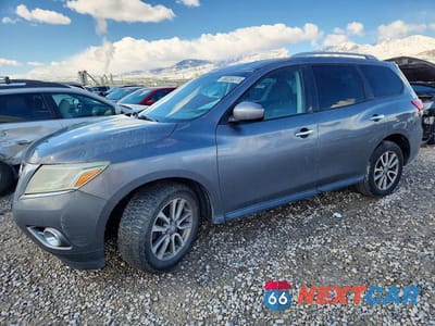 2015 NISSAN PATHFINDER S 5N1AR2MN7FC602134 - główne zdjęcie licytacji z USA - miniatura