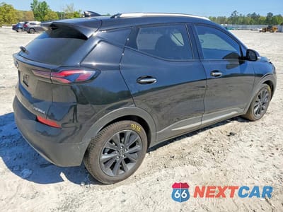 Trzecie zdjęcie samochodu z tyłu: 2022 CHEVROLET BOLT EUV PREMIER VIN:1G1FZ6S08N4104938 - miniatura