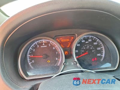 Zdjęcie 9 z 12 samochodu: 2015 NISSAN VERSA NOTE S PLUS VIN:3N1CE2CP5FL426283 - miniatura