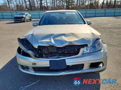 Piąte zdjęcie samochodu w środku: 2010 MERCEDES-BENZ C 300 4MATIC VIN:WDDGF8BB8AF402055 - miniatura