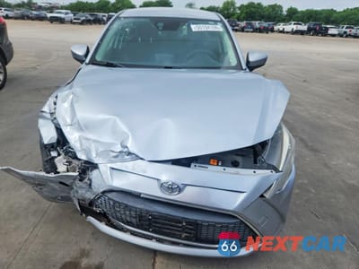Piąte zdjęcie samochodu w środku: 2020 TOYOTA YARIS LE VIN:3MYDLBYV1LY708368 - miniatura