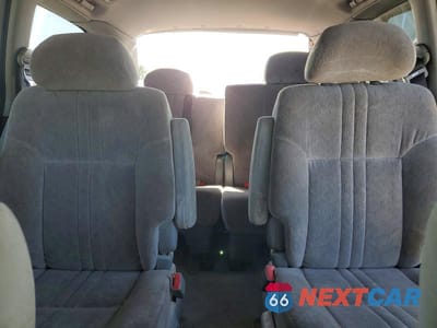 Zdjęcie 10 z 13 samochodu: 2000 TOYOTA SIENNA LE VIN:4T3ZF13C1YU316399 - miniatura