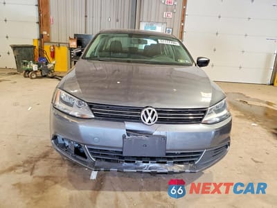 Piąte zdjęcie samochodu w środku: 2012 VOLKSWAGEN JETTA VIN:3VWBP7AJ4DM449069 - miniatura