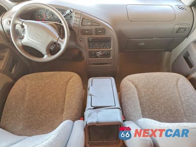 Zdjęcie 8 z 13 samochodu: 2000 NISSAN QUEST GXE VIN:4N2XN11T6YD839537 - miniatura